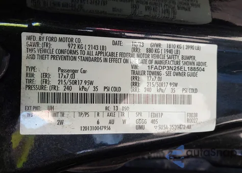 2014 Ford Focus Titanium z USA, uszkodzony, nr VIN 1FADP3N25EL188504